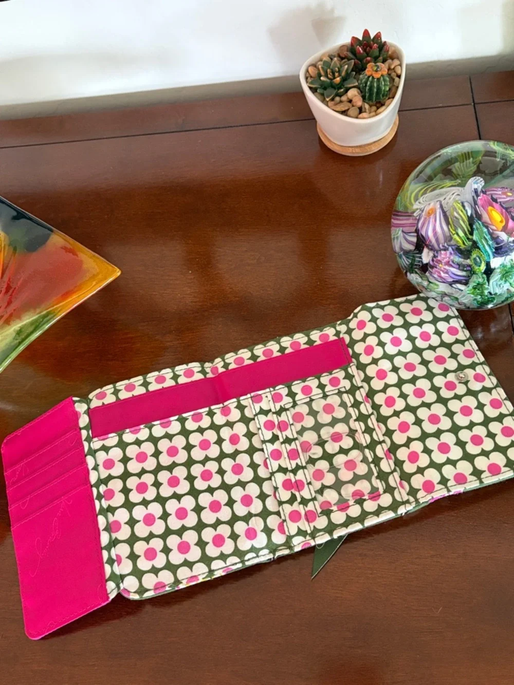 Vera Bradley Quilted Floral Euro Trifold Wallet ~ Olivia Pink - Picture 4 of 5